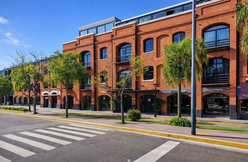 Puerto Madero Apartment | Puerto Madero Gem | Wi-Fi + Mins to Prime Spots