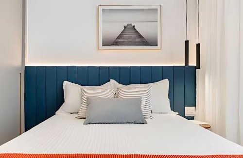 Republica Apartment | Quarto + Cozinha Completa e Piscina no 15º Andar