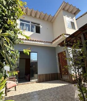 Urca House | Quarto das Carambolas 2