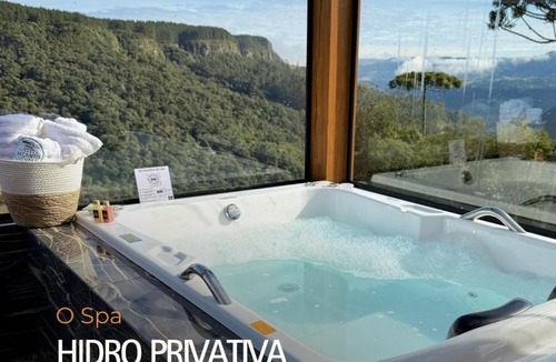 Alfredo Wagner Ski Chalet | Recanto do Vale Cabanas em Alfredo Wagner com Hidro com vista incrível