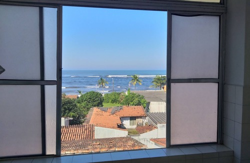 Centro Apartment | Relaxing Vacation in a Beachfront Apartment.