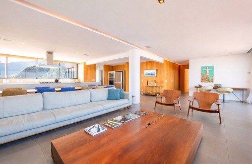 Barra da Tijuca Apartment | Rio021 - Luxury beachfront penthouse at Praia do Pepe
