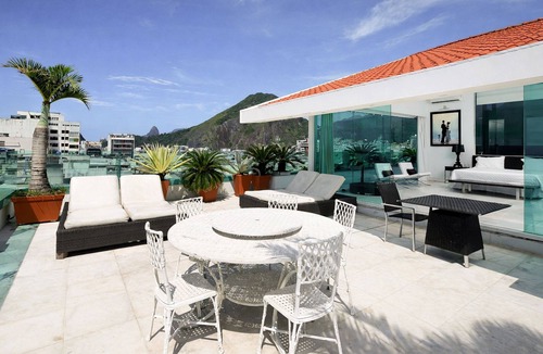 Copacabana Apartment | Rio047 - Luxury 5 suites penthouse on Copacabana