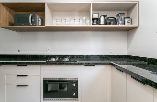 Cachoeira do Bom Jesus Apartment | Rooftop pool | 50-inch smart TV #CBJ01