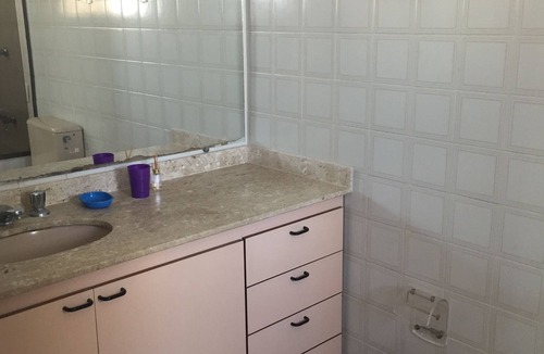 Sao Jose dos Campos Apartment | Room available in a shared apartment suite.