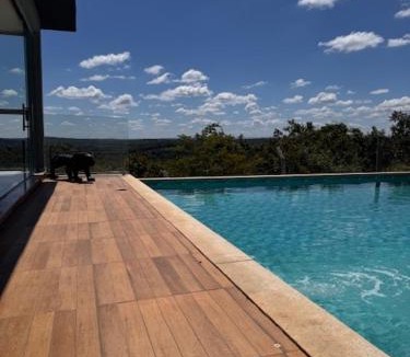 Jequitiba House | Sítio em Jequitibá Vista Incrível Próximo a Sete Lagoas
