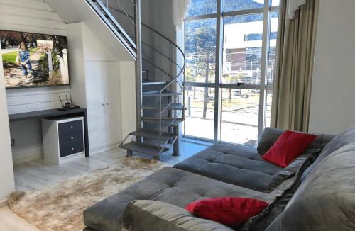 Czerniewicz House | Saint Sebastian Flat 213 - Com Hidro! até 4 pessoas, Duplex, no centro