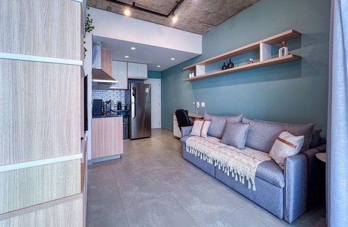 Cerqueira Cesar Apartment | Serene – Design, Location & Subway Rebouças Studio