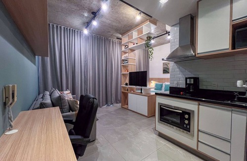 Cerqueira Cesar Apartment | Serene – Design, Location & Subway Rebouças Studio
