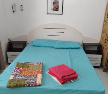 Centro de Vila Velha Apartment | Seu Apto Praia da Costa 3 Todo Seu Mobiliado Ar Cond Fogão Geladeira Internet Local Excelente Centro Térreo
