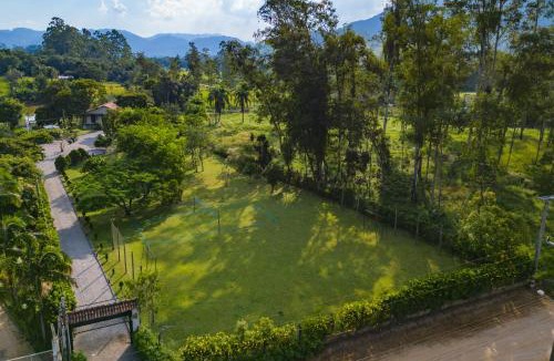 Caruru House | Seu Refúgio Rural Piscina Privativa e Natureza