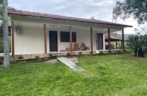 Caruru House | Seu Refúgio Rural Piscina Privativa e Natureza