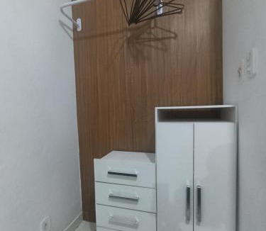 Ataide Apartment | Simple studio 10 min to the beach, bus station and train station