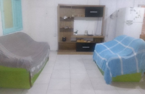 Capao da Canoa House | Simple summer house for rent for your vacation or beach getaway.