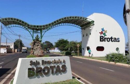 Brotas House | Sitio Espelho Dagua - Brotas SP