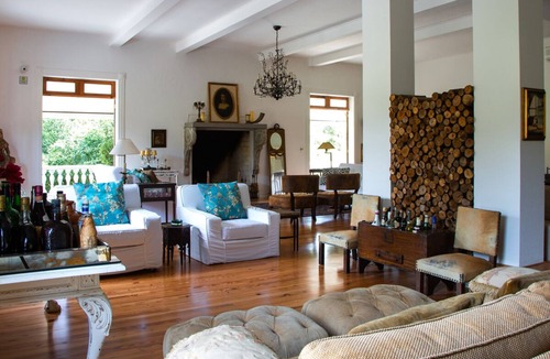 Itu House | Sitio São Francisco - Cozy property with pool, leisure area and sports facilities.