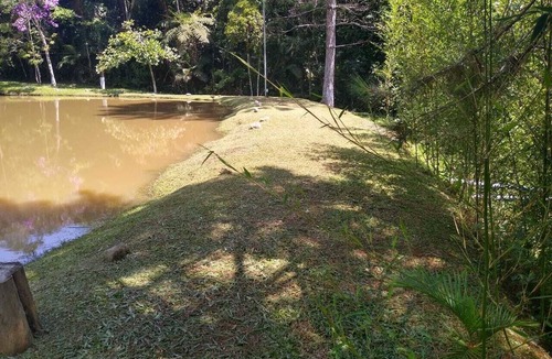 Juquitiba House | Six lakes site in the Juquitiba region