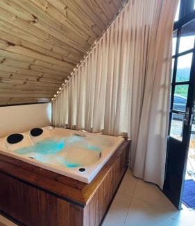 Timbe do Sul Cabin | Sombra do baú -Luar