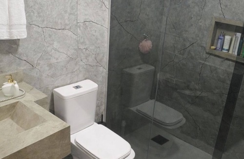 Goiania House | Spacious house for 7 people | Heated pool | 3km from the racetrack