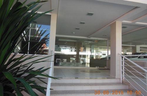 Ingleses Norte Apartment | Spacious (new) apartment 300m from the beach, with air conditioning in all bedrooms and a games room.