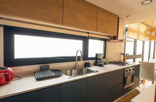 Mar del Plata Apartment | Spacious with great ocean view by BT Homes