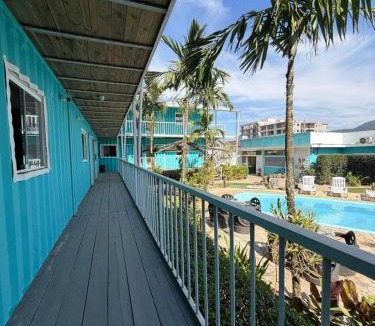 Maranduba Hotel | SR Beach Containers