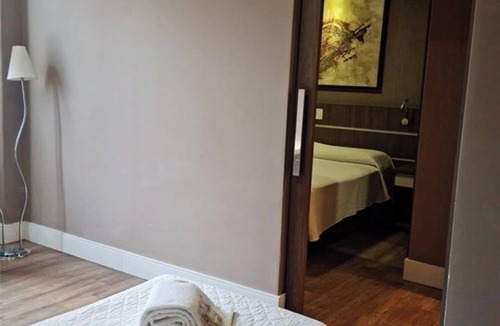 Civic Center Hotel | Start Your Escapade w/Our Triple Suite Double