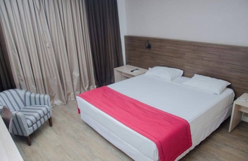 Anapolis Hotel | Stay Central & Make the Most of Your Anápolis Getaway l Free Breakfast