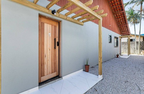 Florianopolis House | Studio #01 Armação Beach surrounded by Nature and Peace