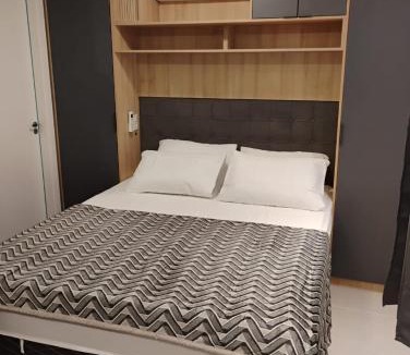 Centro Apartment | Studio 112 Luxuoso Cama Queen Ar Condicionado e Cozinha Completa