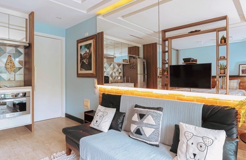 Vila Madalena Apartment | Studio apartment in Praça Madá with a sauna, pool, and gym.