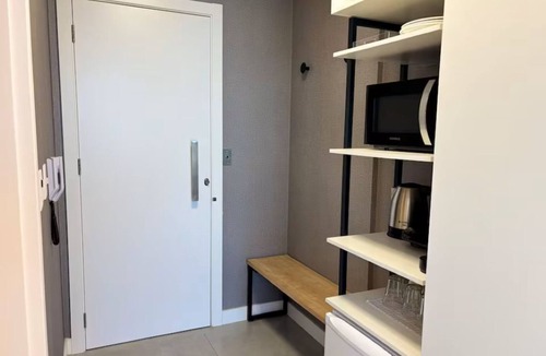 Centro Apartment | Studio apartment with ocean view for up to 3 people in Itapema.