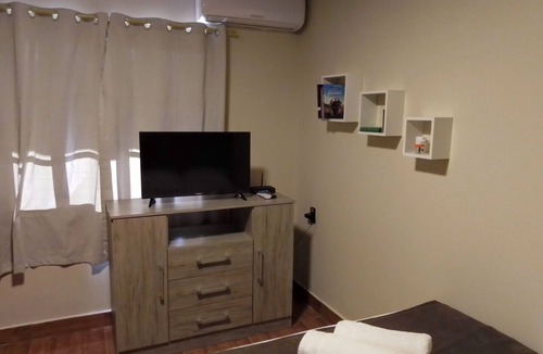 Mariscal House | Studio + breakfast/1 bedroom/bathroom/kitchen/barbecue/private