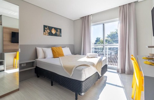 Vista Alegre Apartment | Studio com ótima localização e decorado! 5