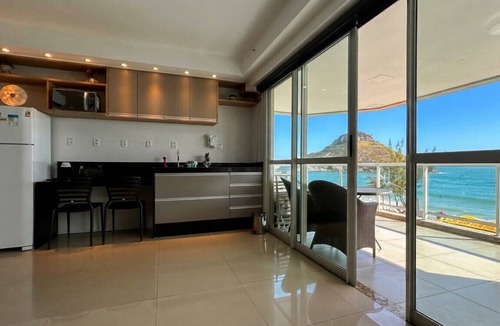 Recreio dos Bandeirantes Apartment | Studio com Varanda e Piscina| Beira Mar no Recreio
