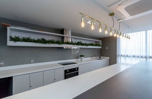 Cidade Baixa Apartment | Studio Compacto e Moderno de Frente para o Parque