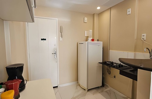 Copacabana House | Studio Copacabana w/AC | 5 min to the Beach