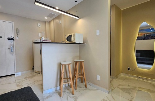 Copacabana House | Studio Copacabana w/AC | 5 min to the Beach