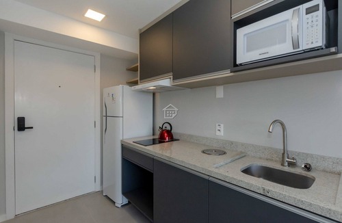 Partenon Apartment | Studio Cubanos | Design Moderno + Ao lado da PUC