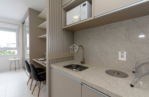 Partenon Apartment | Studio Cubanos | Hub Tecnológico + Lado da PUCRS