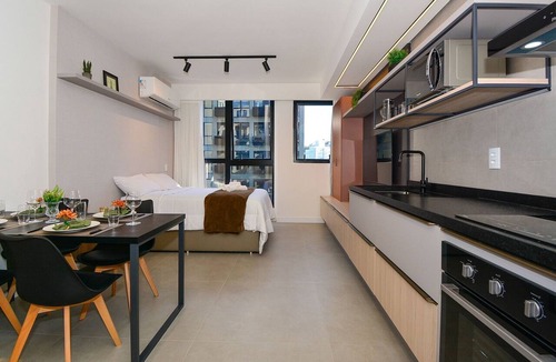 Trindade House | Studio em frente a UFSC e HU - 504R
