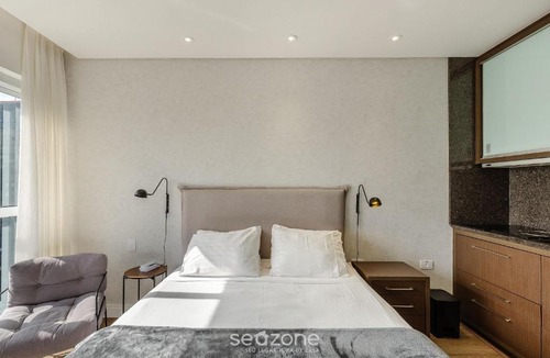 Matriz Apartment | Studio in Condominium with Pool and Gym NWC1510