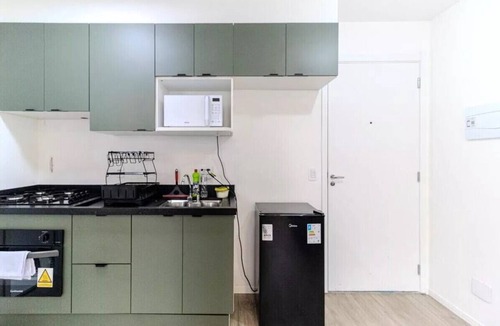 Republica Apartment | Studio in downtown São Paulo. Metro República. Easy access to Brás and 25 de Março.