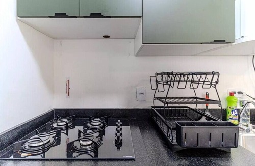 Republica Apartment | Studio in downtown São Paulo. Metro República. Easy access to Brás and 25 de Março.