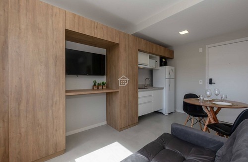 Cidade Baixa Apartment | Studio Moderno com Vista para o Parque da Redenção
