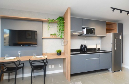 Tres Figueiras Apartment | Studio Moderno e Elegante na Carlos Gomes