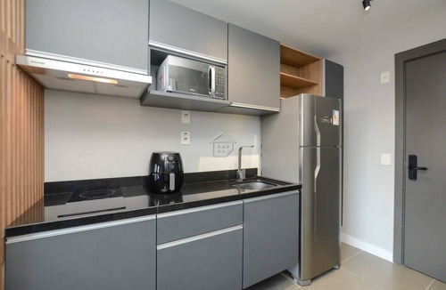 Tres Figueiras Apartment | Studio Moderno e Elegante na Carlos Gomes