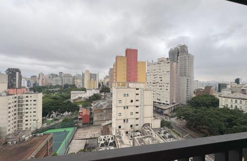 Liberdade Apartment | Studio na Liberdade - SP - 3 min do Metro com varanda