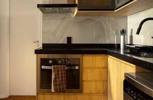 Bela Vista Hotel | Studio Tower B · view · garage · Syrian 2min