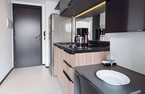 Republica Apartment | Studio with Balcony in Consolação! 5 minutes from the subway!